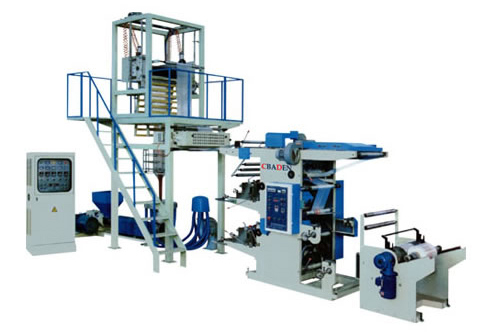 Machine d'impression flexographique et de soufflage pour film