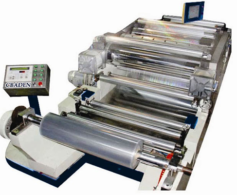 Machine à apposer des hologrammes système dur